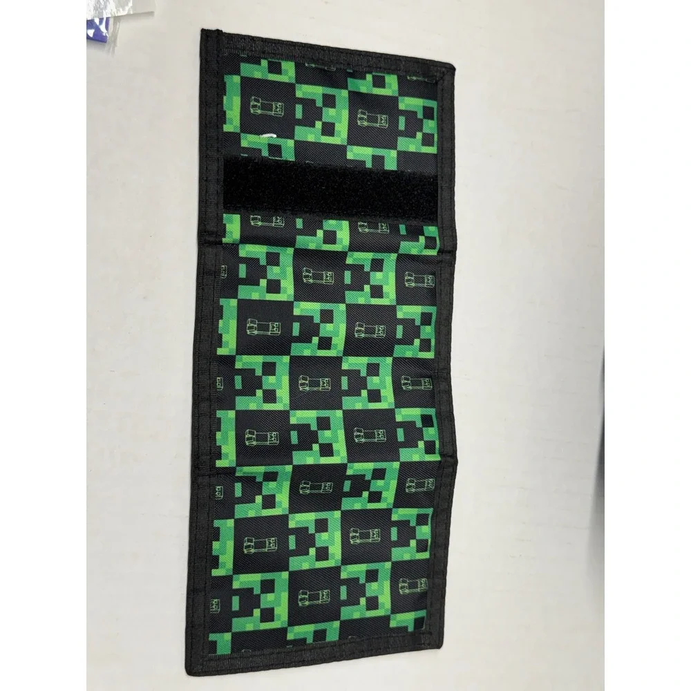 Minecraft Creeper Insulated Lunch Bag and Wallet 2 Piece Set